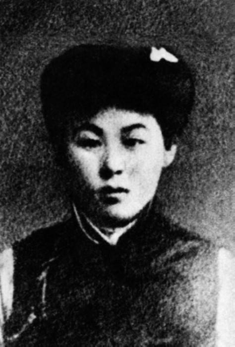 川岛芳子的生母—肃亲王的第四侧妃张佳氏